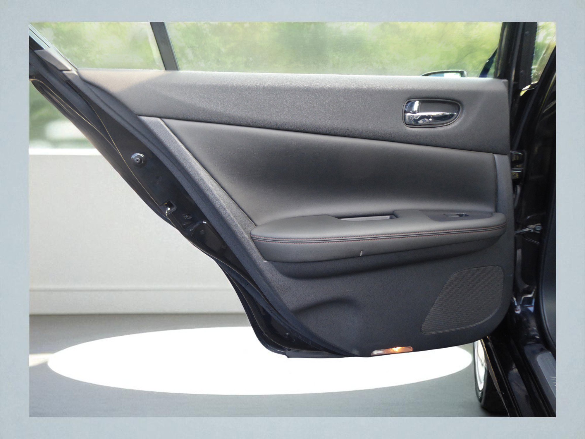 Used 2011 Nissan Maxima 3.5 SV image 19