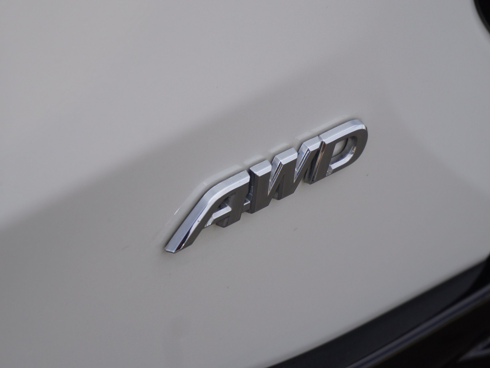 Used 2025 Toyota RAV4 XSE w/ Premium Package AWD/4WD image 8
