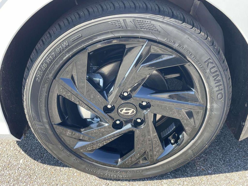 New 2026 Hyundai Elantra Sport image 23