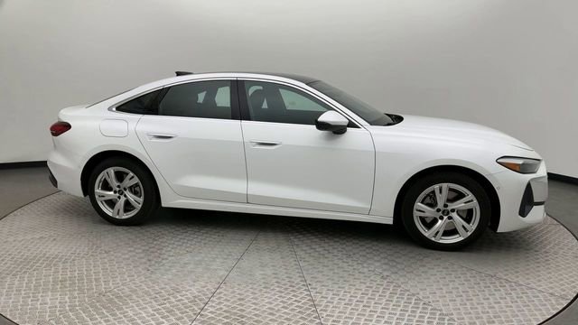 Used 2025 Audi A5 2.0T Premium w/ Convenience Package image 9