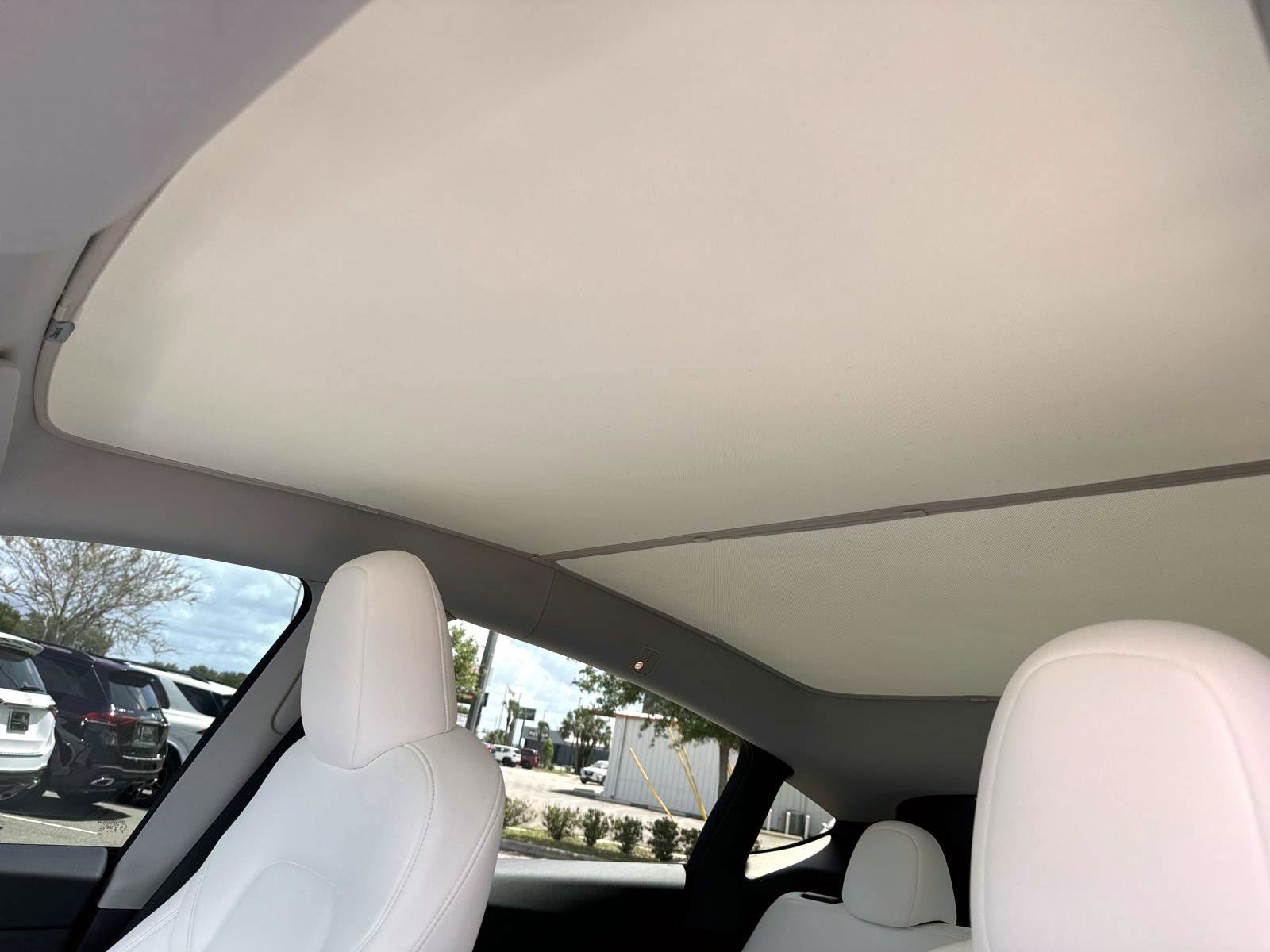 Used 2024 Tesla Model Y Long Range image 23