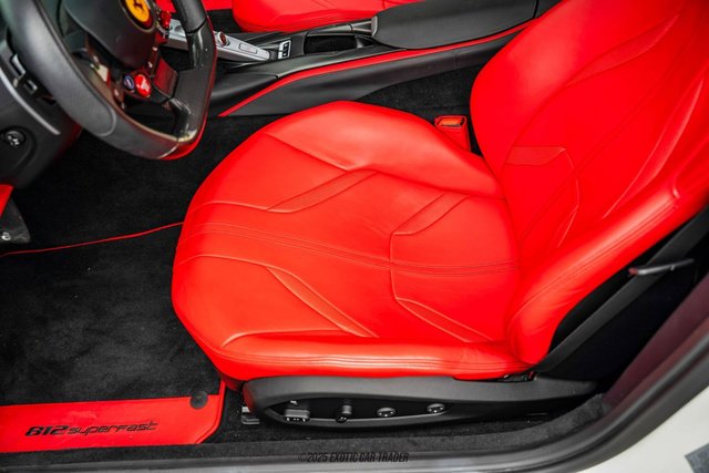 Used 2019 Ferrari 812 Superfast image 33