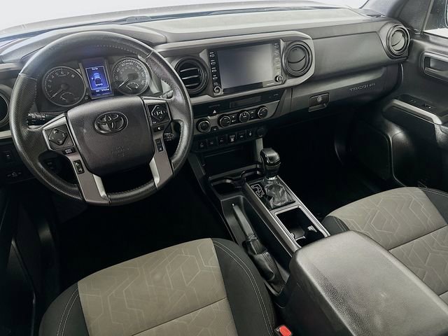 Used 2022 Toyota Tacoma TRD Off-Road w/ Technology Package AWD/4WD image 28