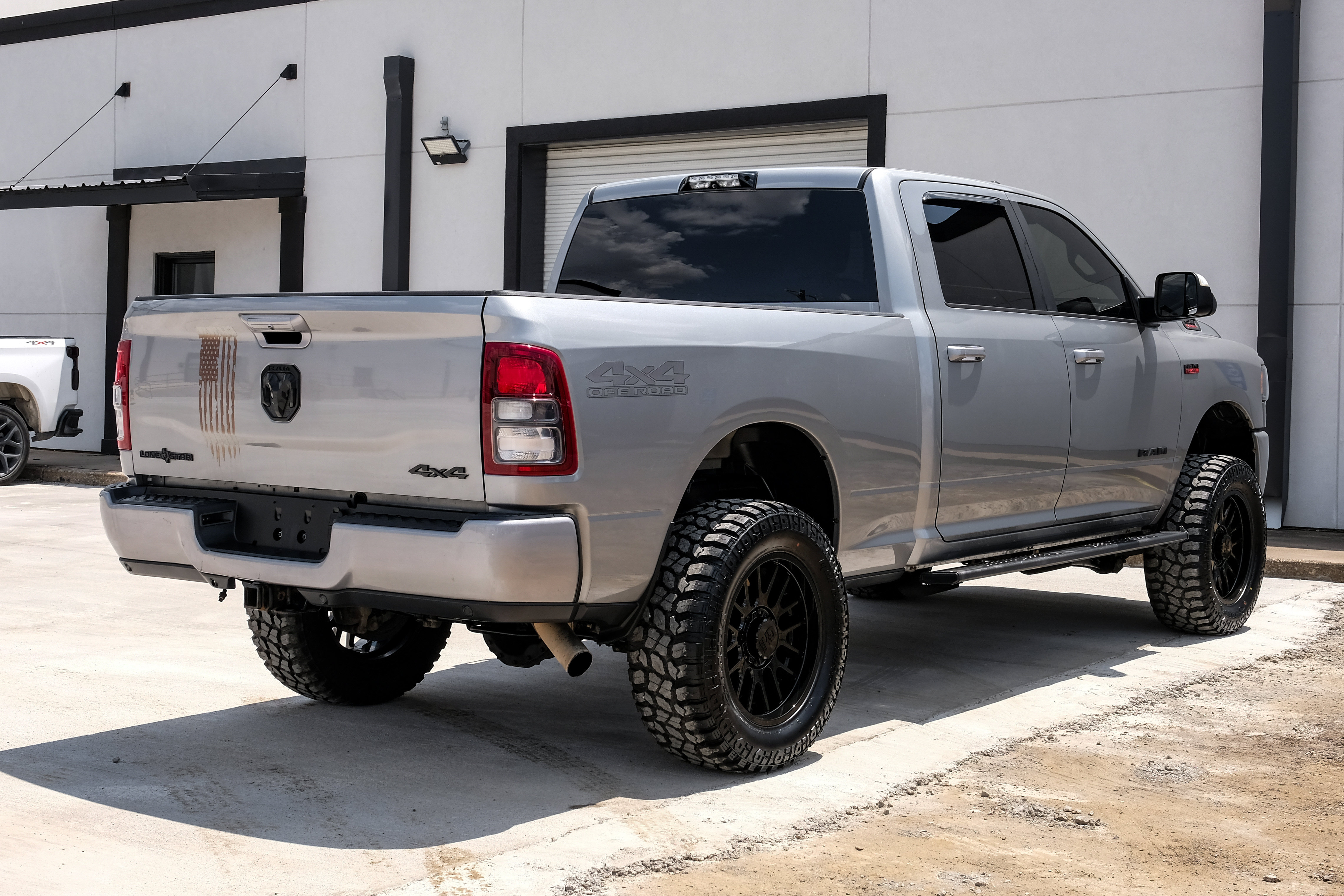 Used 2020 RAM 2500 Lone Star w/ Night Edition AWD/4WD image 6