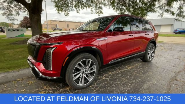 Used 2026 Cadillac Vistiq Sport w/ LPO, Floor Liner Package AWD/4WD image 4
