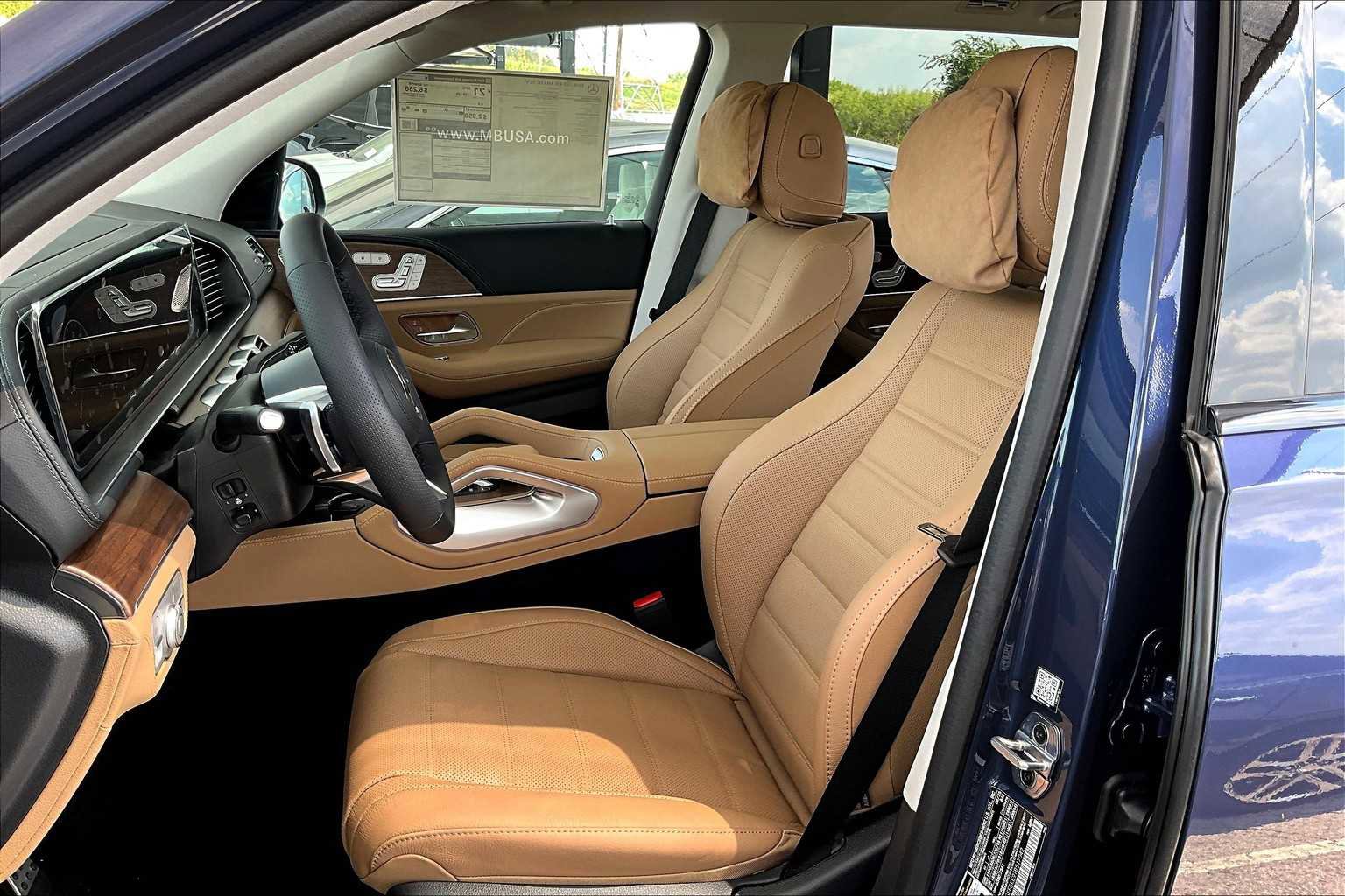 New 2026 Mercedes-Benz GLS 450 4MATIC image 17