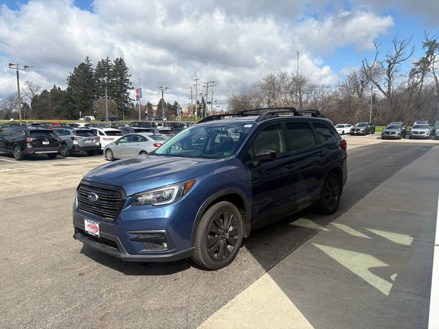 Used 2022 Subaru Ascent Onyx Edition image 4