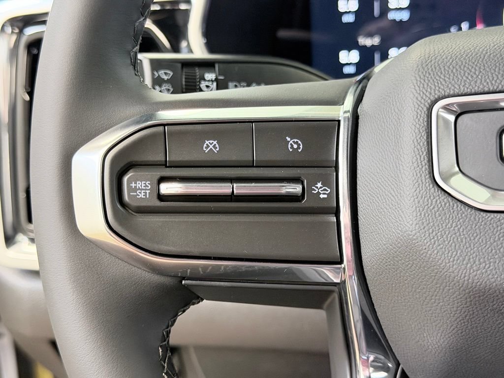 New 2026 GMC Canyon Elevation w/ Technology Package AWD/4WD image 43