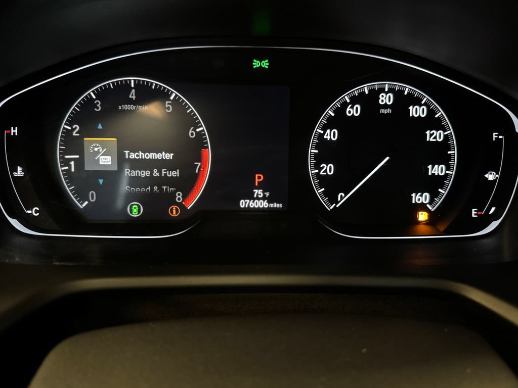 Used 2018 Honda Accord EX image 10