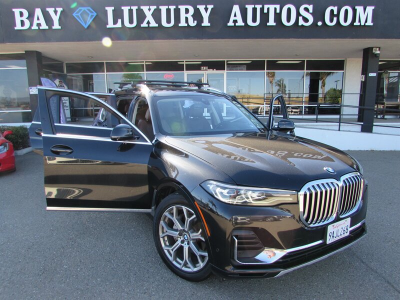 Used 2019 BMW X7 xDrive40i w/ Premium Package AWD/4WD image 33