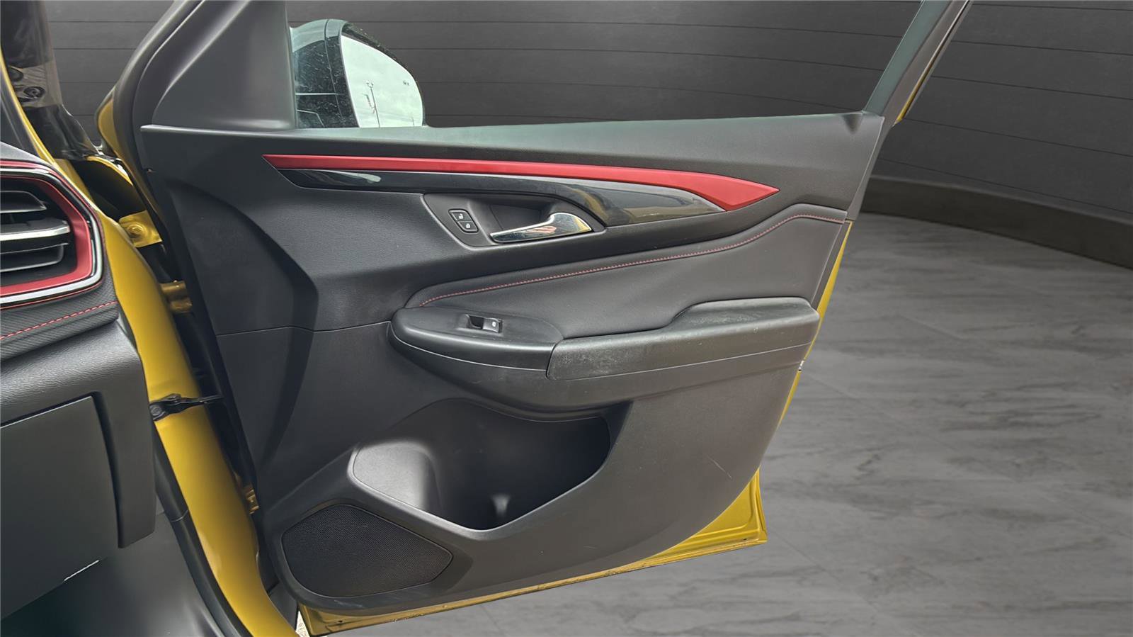 Used 2024 Chevrolet TrailBlazer RS w/ Convenience Package image 17