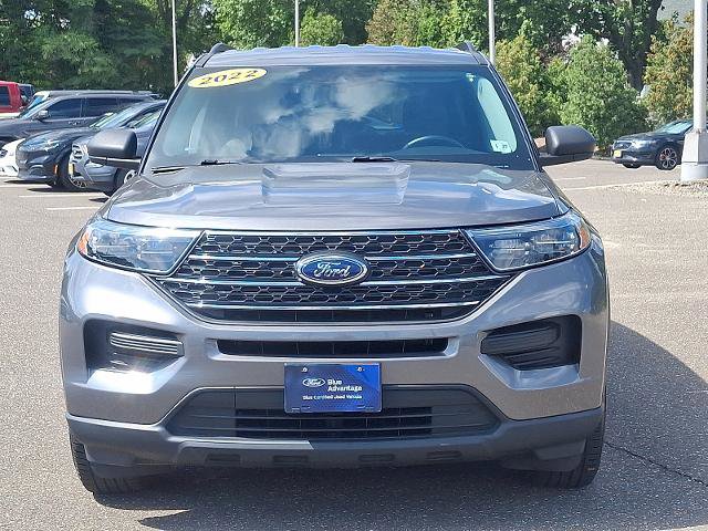Certified 2022 Ford Explorer XLT image 2