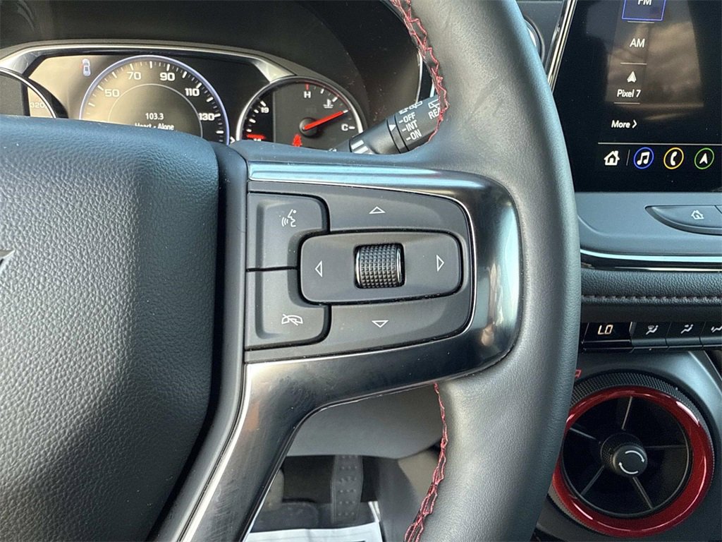 Used 2025 Chevrolet Blazer RS image 17