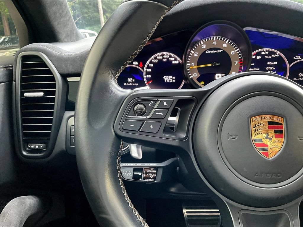 Used 2022 Porsche Cayenne Turbo GT AWD/4WD image 11