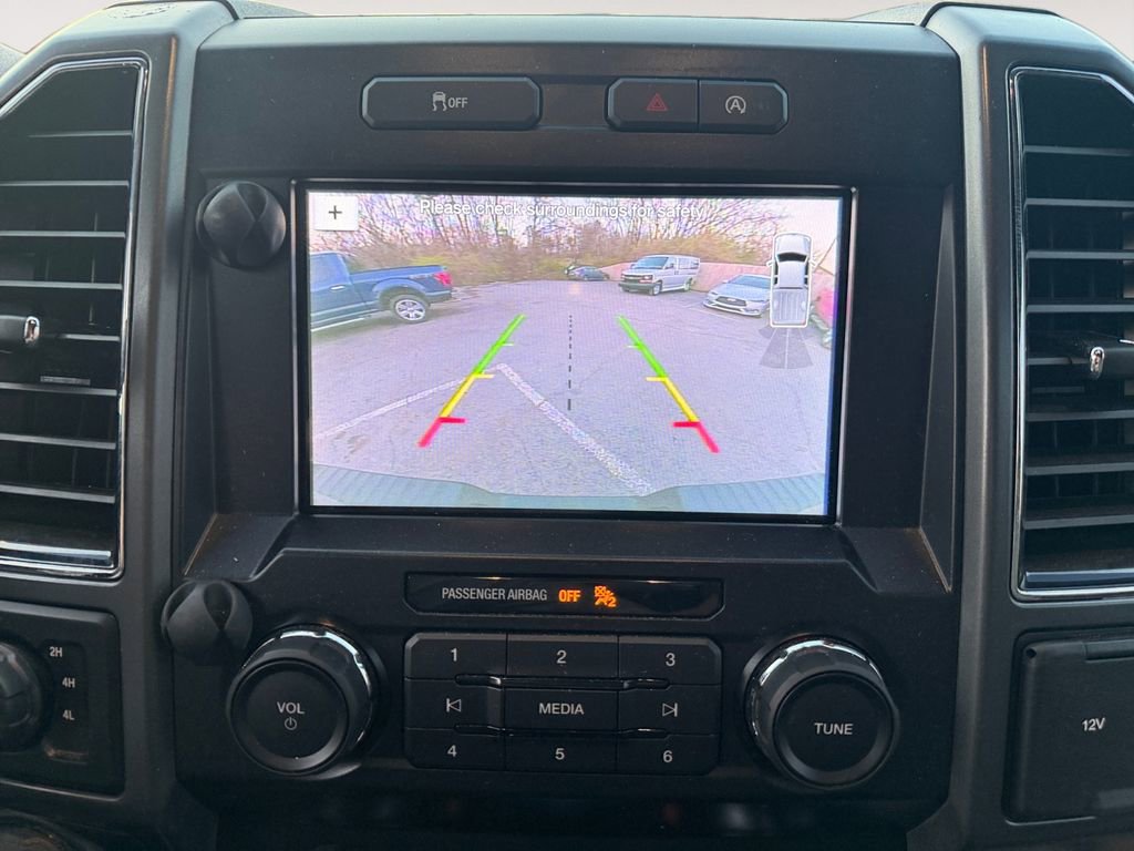 Used 2019 Ford F150 XLT w/ Trailer Tow Package image 9