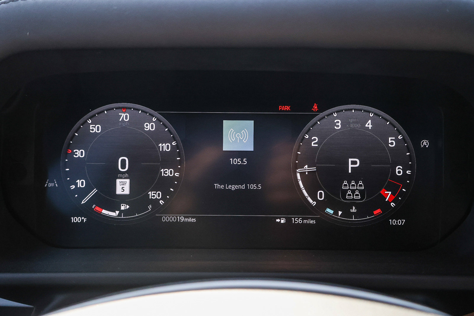 New 2026 Land Rover Defender 110 X-Dynamic SE AWD/4WD image 29