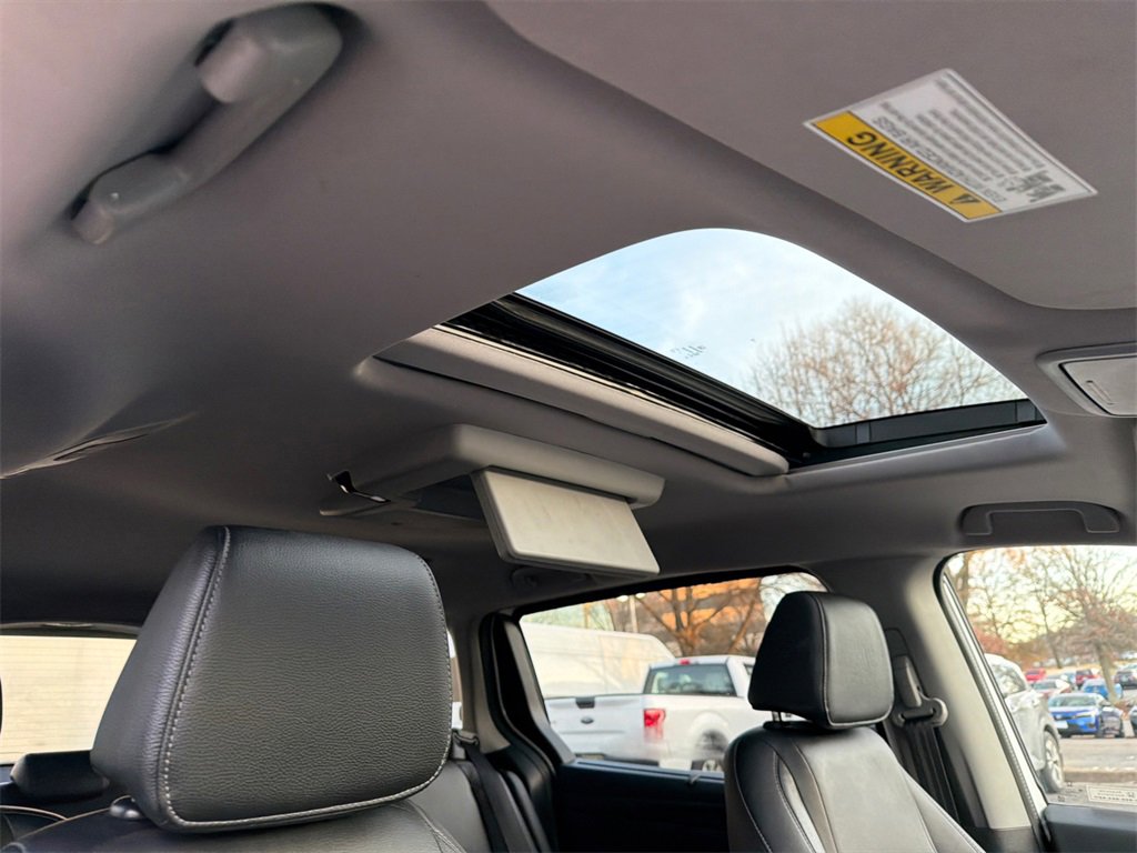 Used 2023 Honda Odyssey Touring image 14