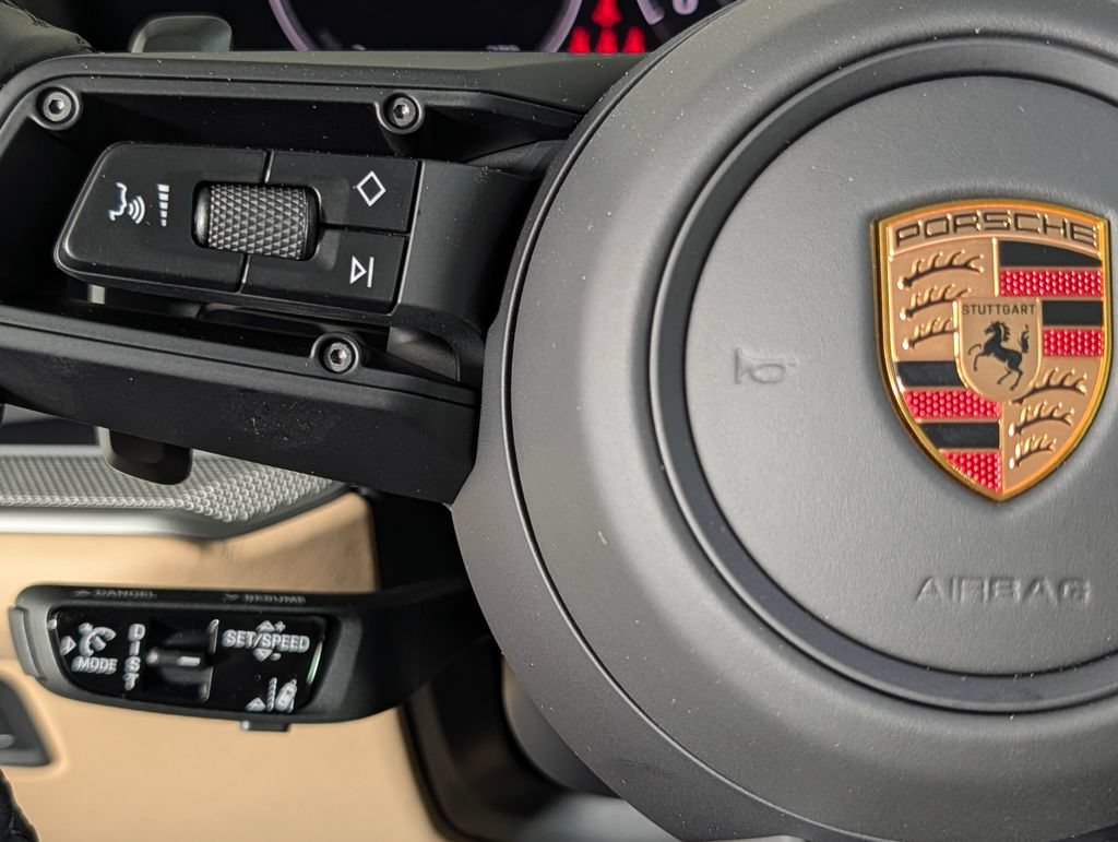 New 2026 Porsche Cayenne Coupe AWD/4WD image 38