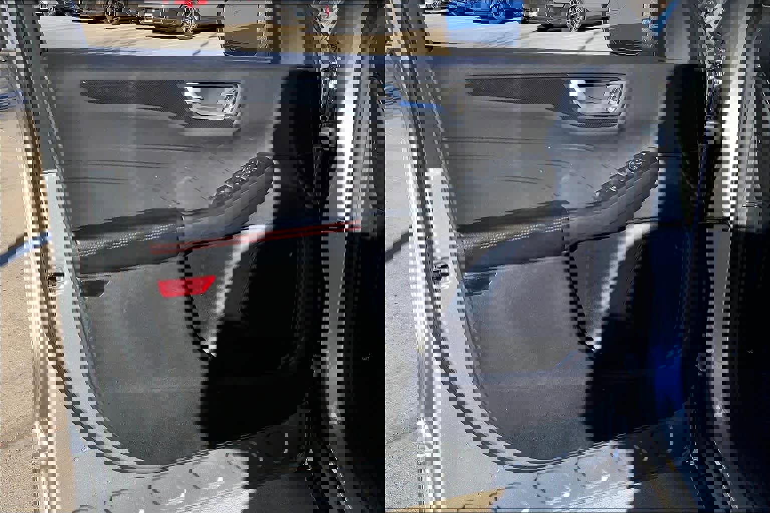 Used 2024 Ford Escape ST-Line image 22