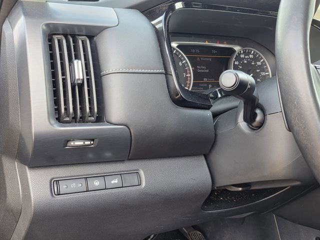 Used 2023 Nissan Pathfinder SL image 18