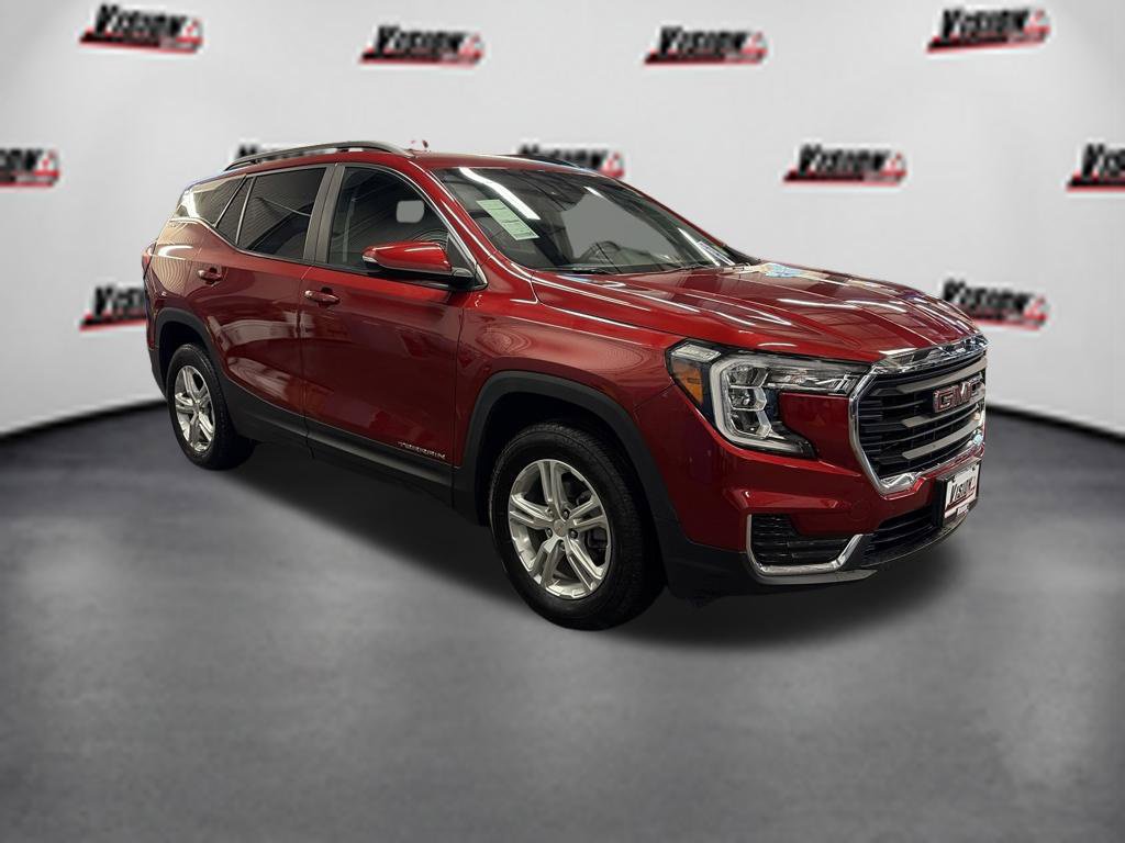 Used 2023 GMC Terrain SLE w/ Driver Convenience Package AWD/4WD image 3