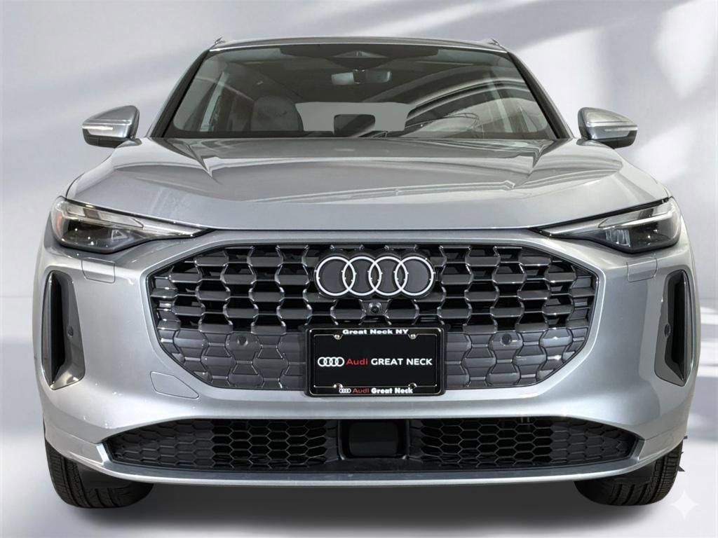 Certified 2025 Audi Q5 Premium w/ Convenience Package image 26