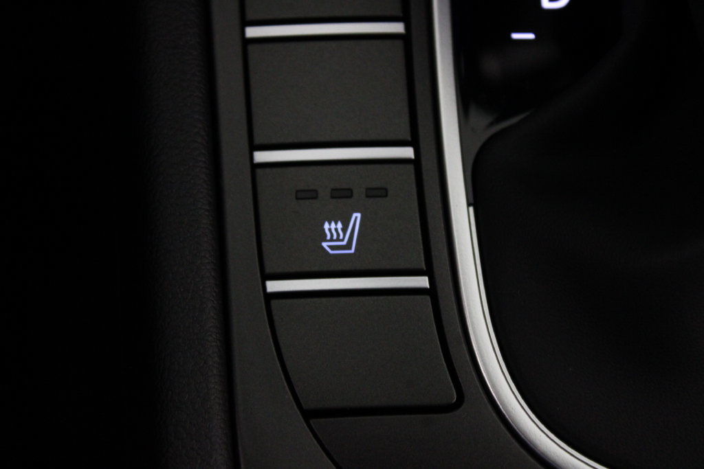 Certified 2027 Hyundai Kona SEL Sport FWD image 27
