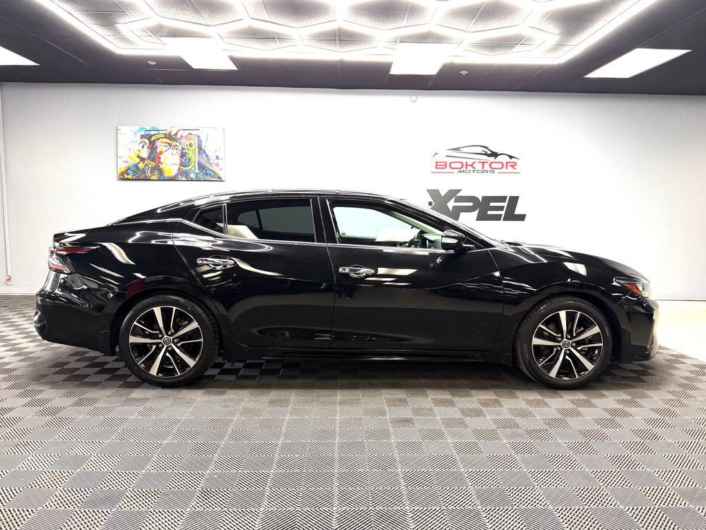 Used 2022 Nissan Maxima SV w/ Floor Mat Group FWD image 16