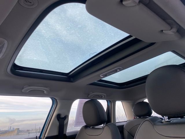 Used 2018 MINI Cooper S image 13