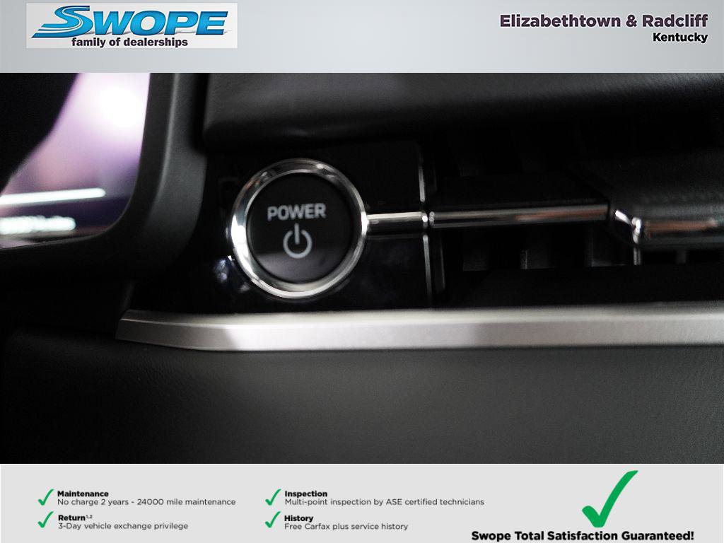 New 2025 Mitsubishi Outlander SE image 15