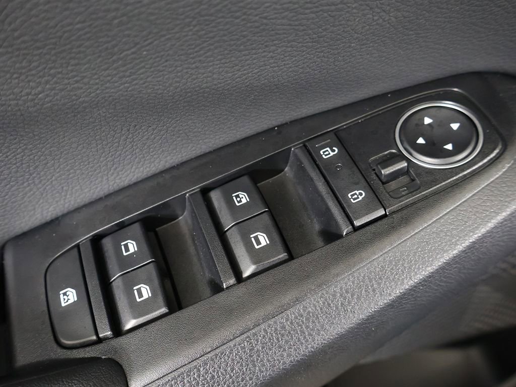 Used 2026 Kia Seltos EX AWD/4WD image 35