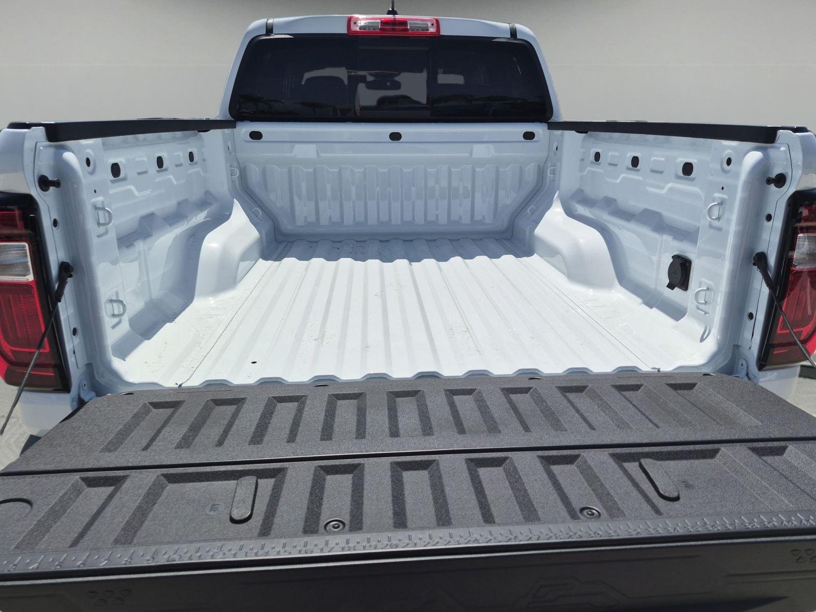 New 2026 GMC Canyon Elevation w/ Convenience Package RWD image 25