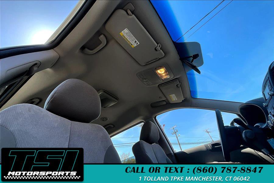 Used 2014 Kia Sedona LX image 22