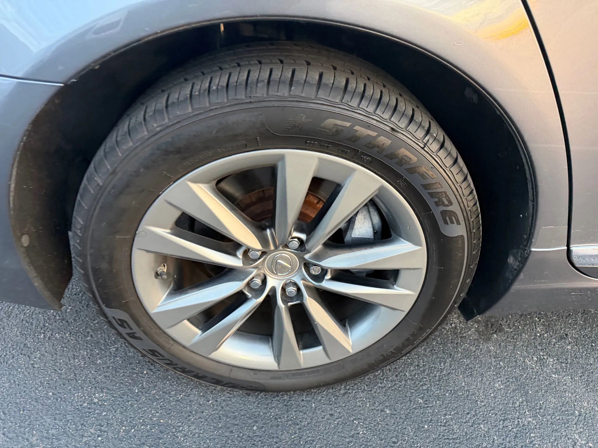 Used 2013 Lexus LS 460 AWD w/ Comfort Pkg image 42