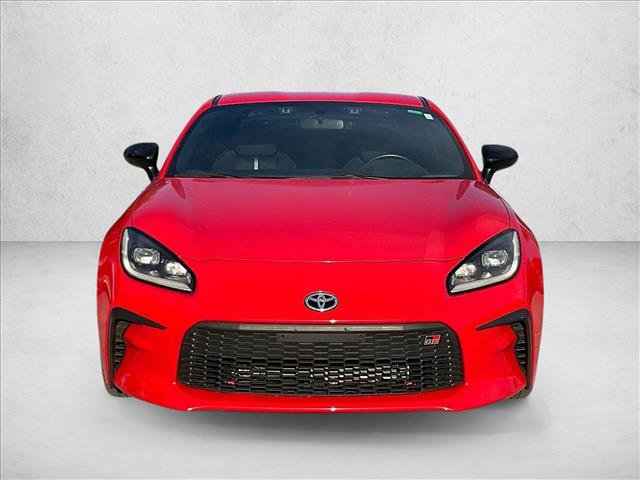 Used 2022 Toyota GR86 Premium w/ ALL Weather Mat Package (TMS) RWD image 2