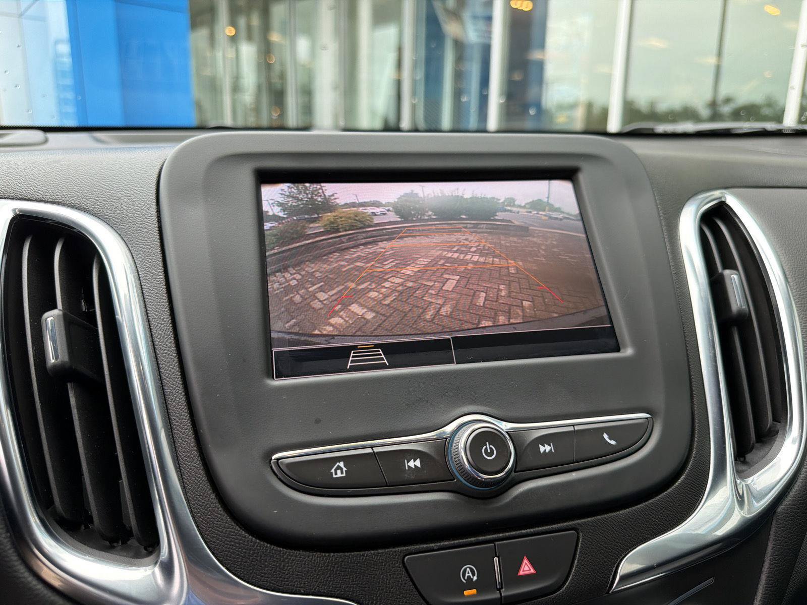 Used 2023 Chevrolet Equinox LT AWD/4WD image 26