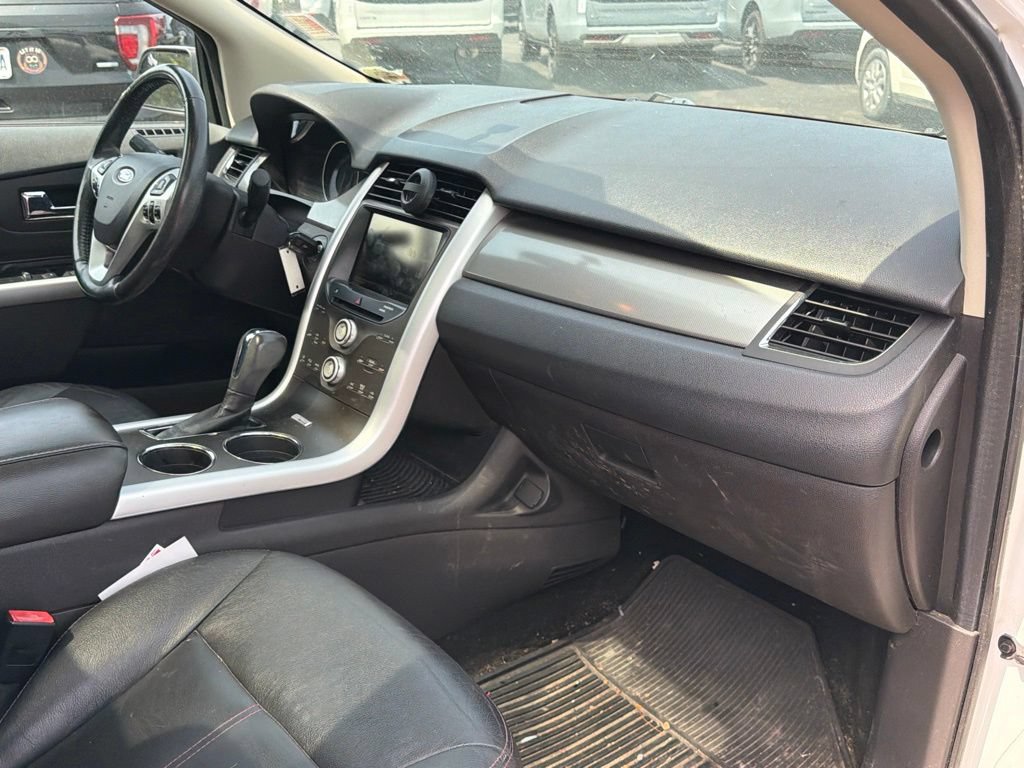 Used 2013 Ford Edge SEL AWD/4WD image 17