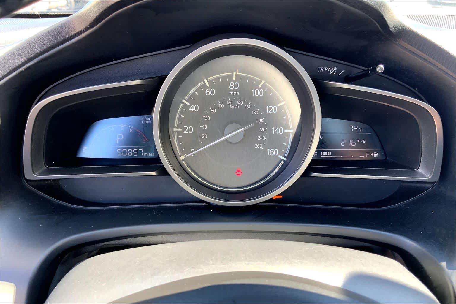 Used 2018 MAZDA MAZDA3 Touring FWD image 25