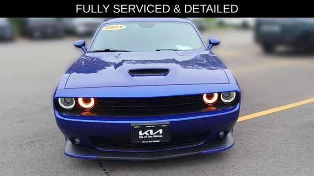 Used 2021 Dodge Challenger GT w/ Driver Convenience Group RWD image 6