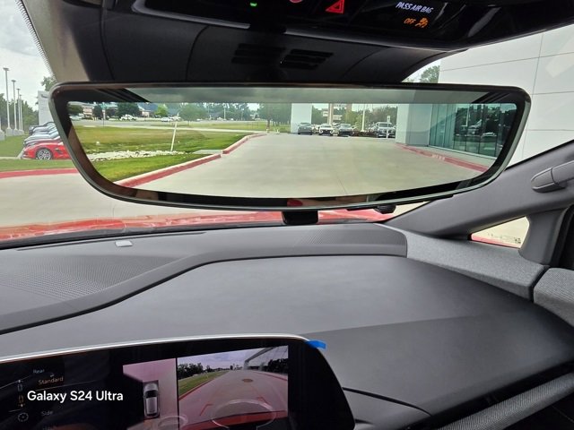 New 2025 Cadillac Optiq Sport 1 w/ LPO, Floor Liner Package image 30