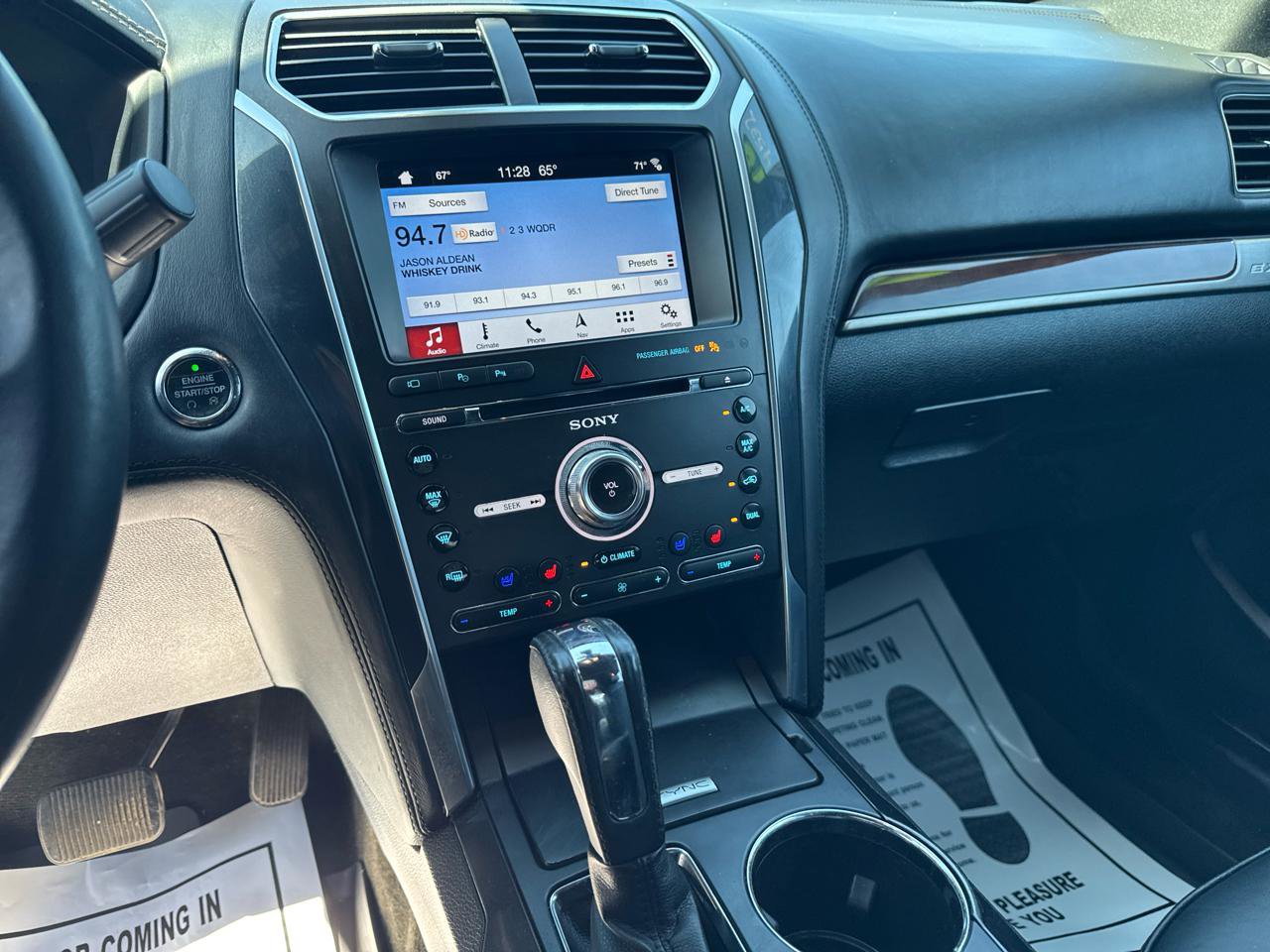 Used 2018 Ford Explorer Platinum AWD/4WD image 17