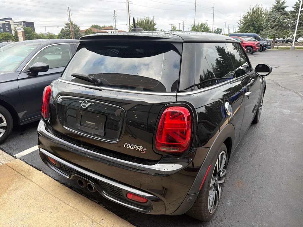 Used 2019 MINI Cooper S w/ Premium Package FWD image 3