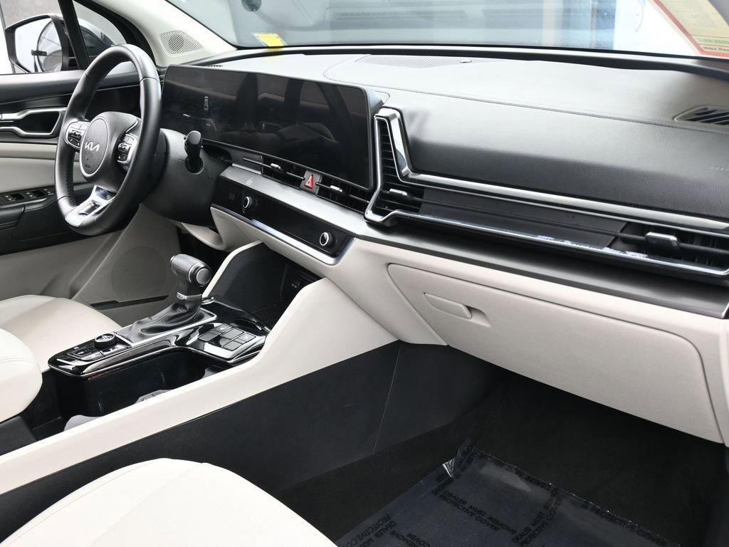 Used 2023 Kia Sportage EX image 50