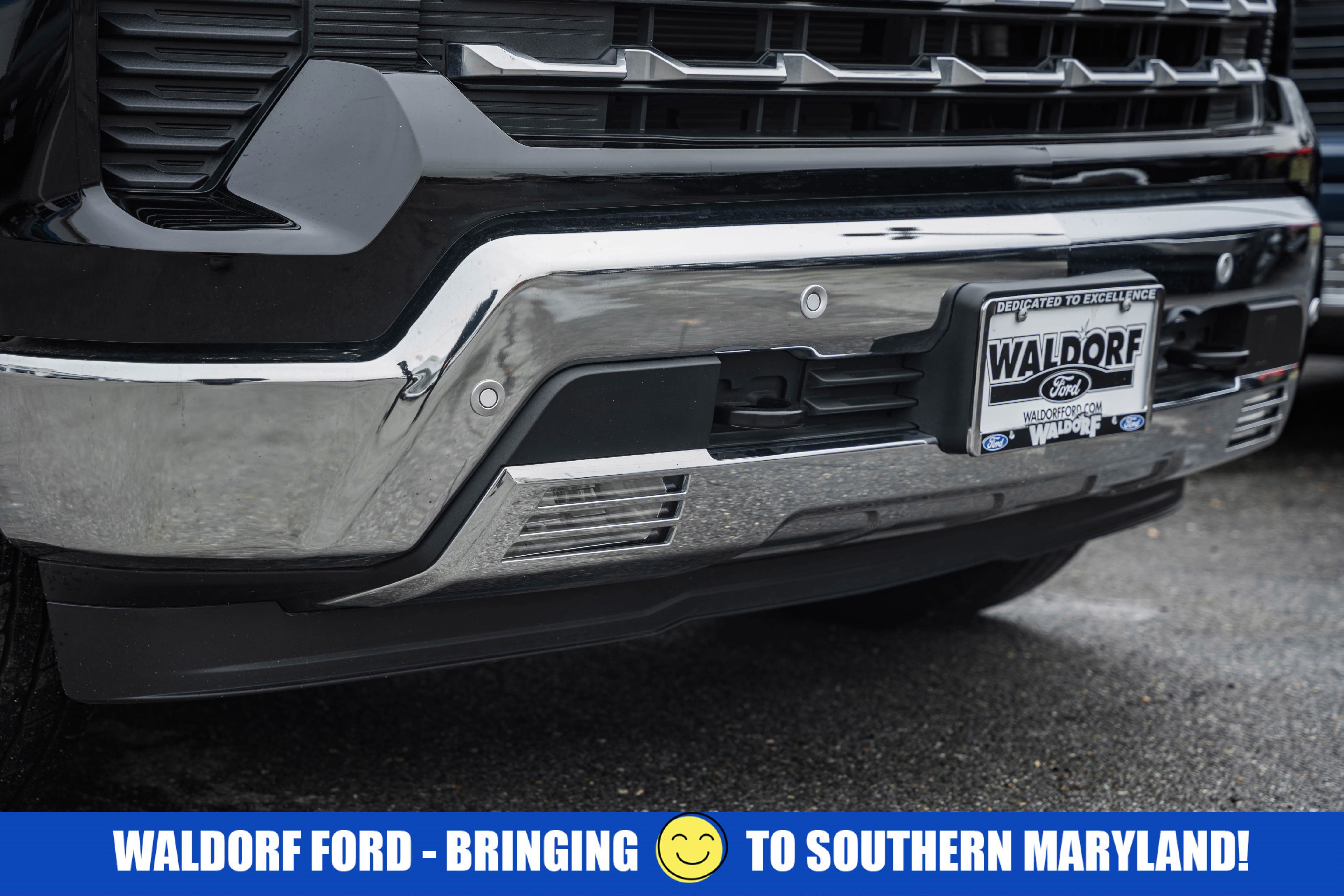 Used 2024 Chevrolet Silverado 1500 LTZ w/ LTZ Premium Package image 12