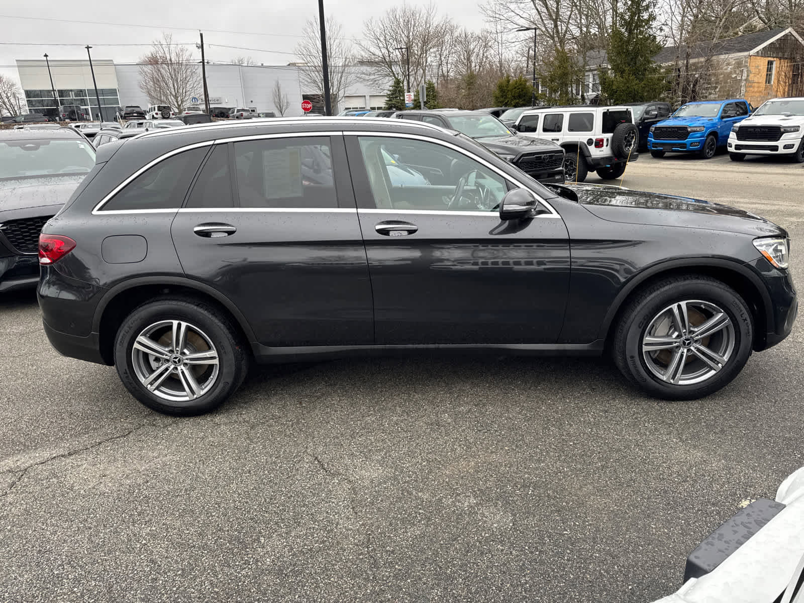 Used 2021 Mercedes-Benz GLC 300 4MATIC image 7