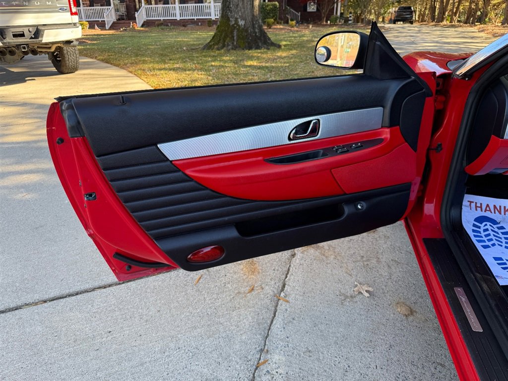 Used 2004 Ford Thunderbird image 51