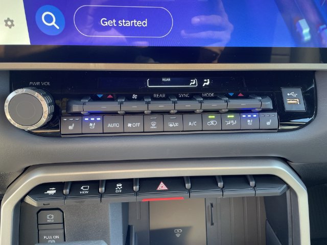 New 2026 Toyota Sequoia Platinum AWD/4WD image 25