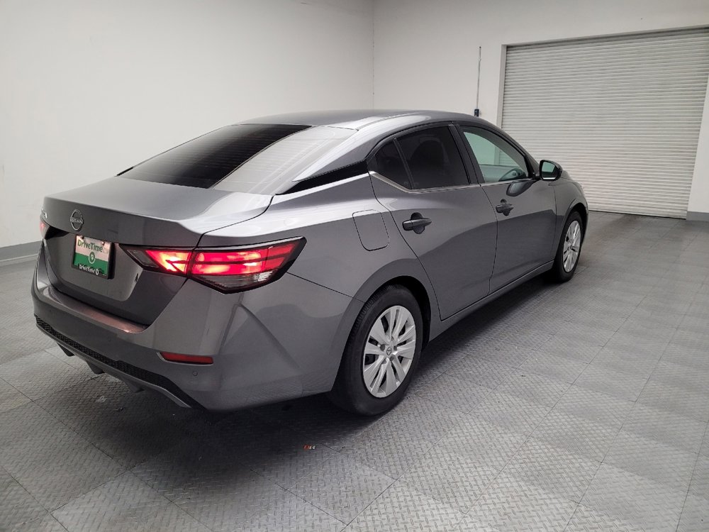 Used 2024 Nissan Sentra S image 9