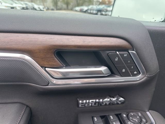 New 2026 Chevrolet Silverado 1500 High Country w/ High Country Premium Package image 12