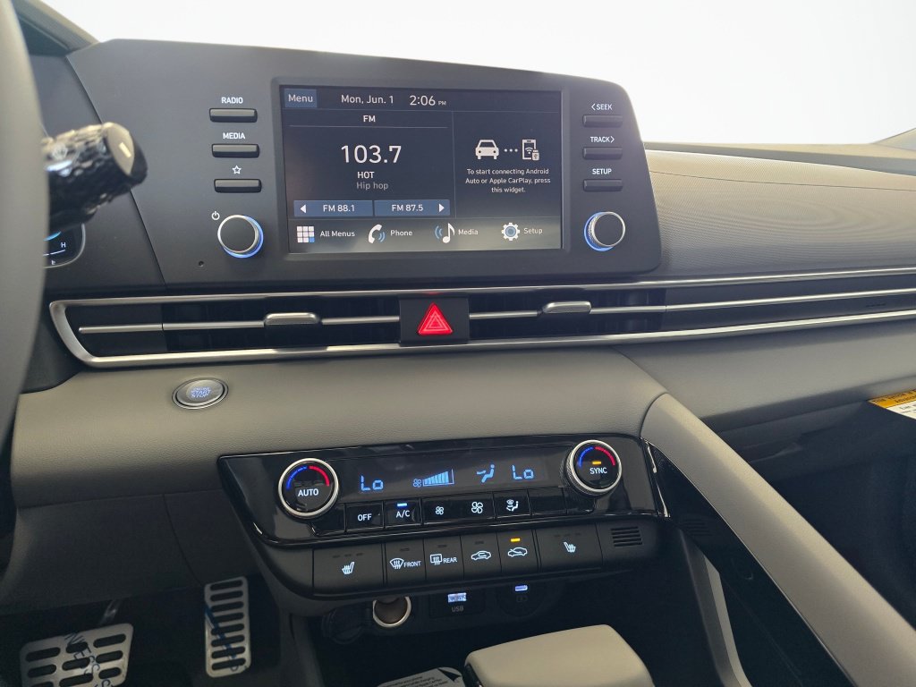 New 2026 Hyundai Elantra SEL Sport Premium FWD image 26